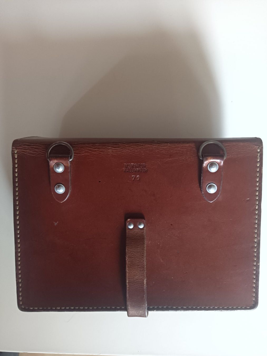 Schweizer Armee Borse: Leder Kartentasche 25 x 27cm – Usato da Mittelhäusern venduto da Steigerer3 1