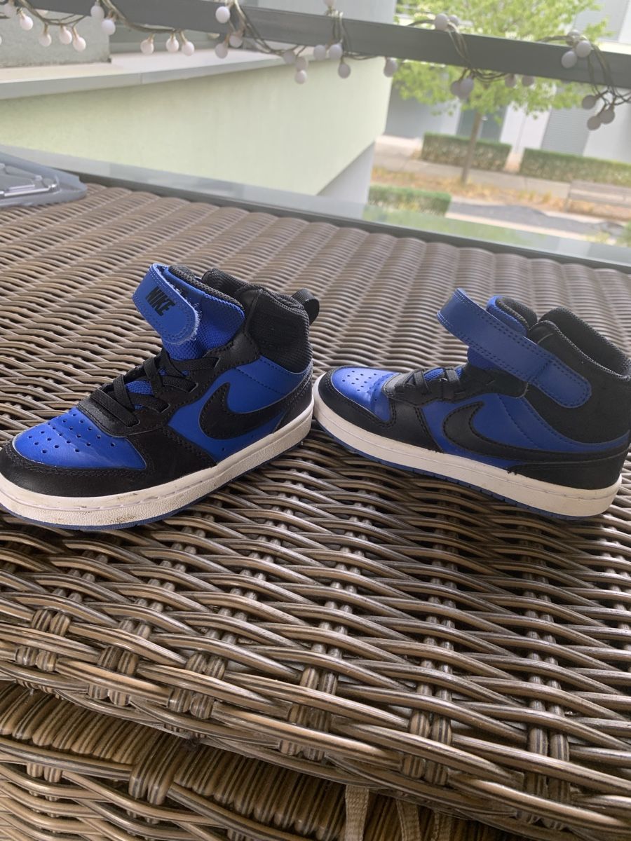 Nike Schuhe für Jungen: Nike Kindersneakees Gr. 28 – Gebraucht aus Pratteln von ser_lnf5