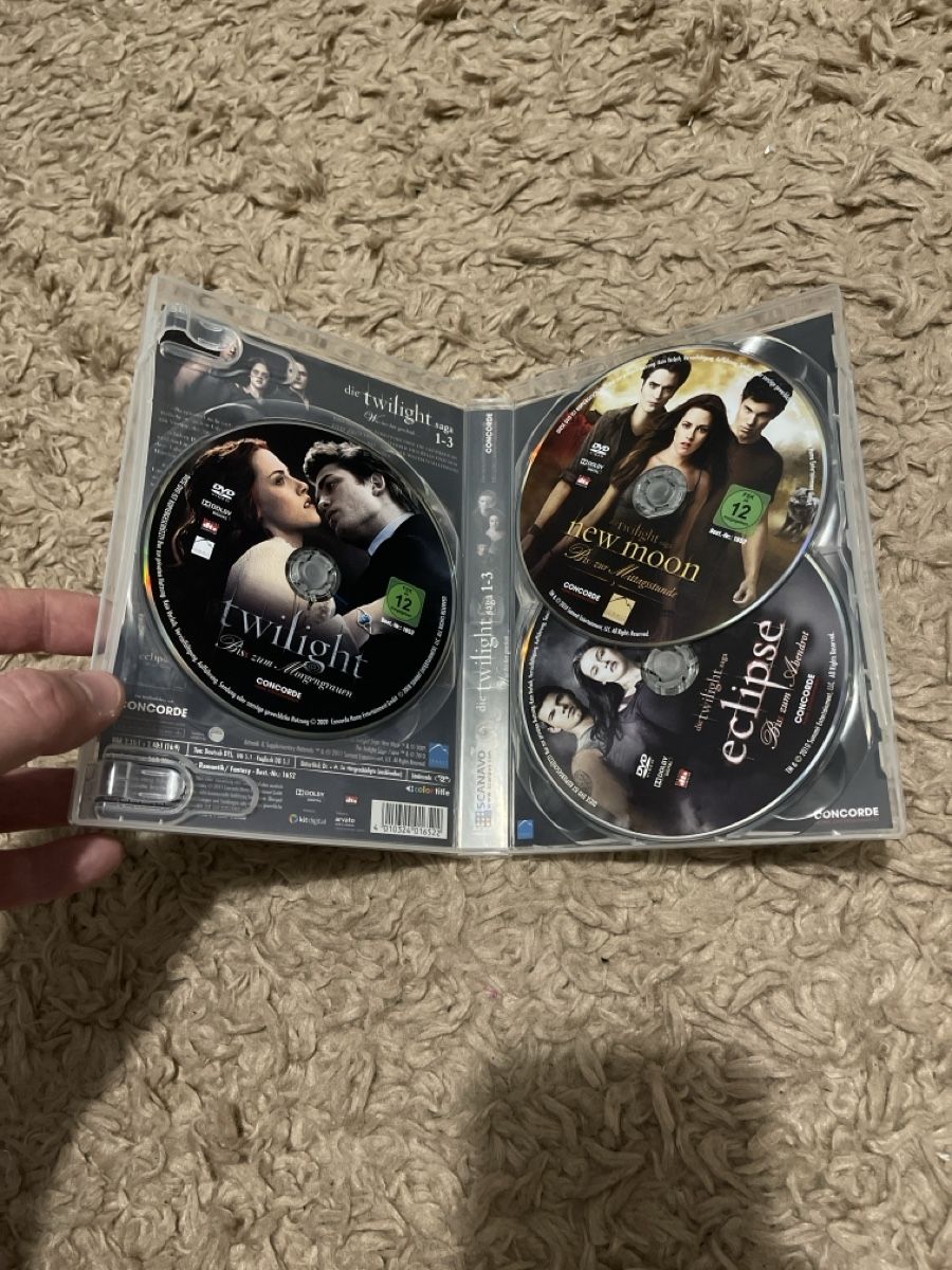 Alle DVDs: Twilight Saga 1-3 Limited Edition 3 Disc DVD Box Set  – Gebraucht aus Unterkulm von AnoliOccasion 1