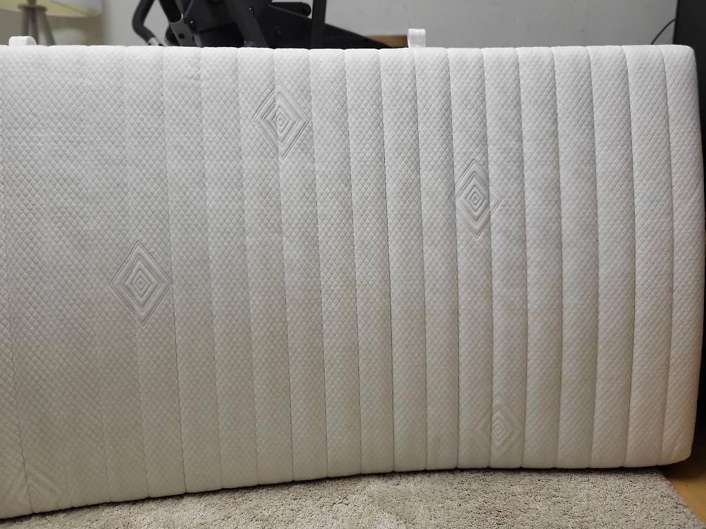 Matratzen: Matratze 200x90 – Gebraucht aus Baar von nic_9628