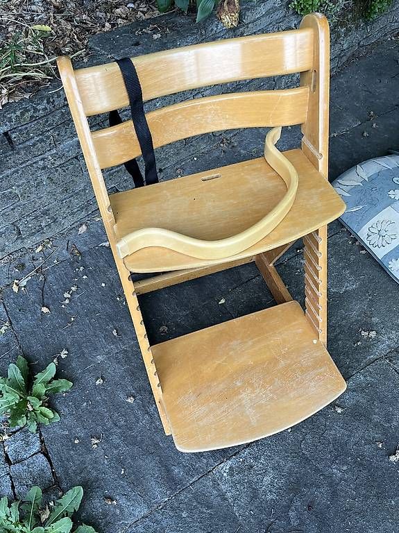 Hochstühle: Tripp-Trapp Kinderstuhl von Stocke – Gebraucht aus Fislisbach von mo_5442 1