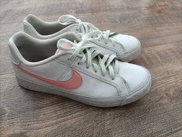 Nike Damen Sneaker weiss Grösse 40 EUR guter Zustand