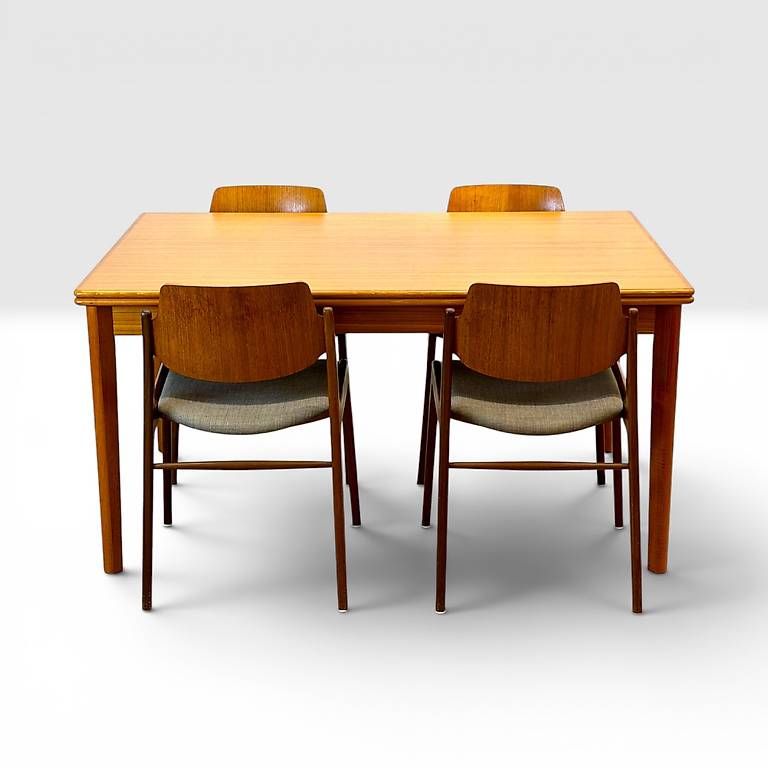 Tavoli: Mid Century dänischer Teak Ausziehtisch – Usato da basel venduto da vintory.ch 1