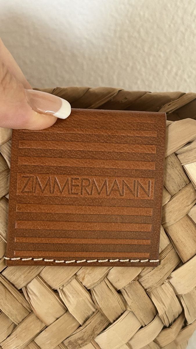 Zimmermann Sacs femmes: Sac Zimmermann Des 1 fr – Défectueux à Arzier-Le Muids par kaczuszka 4