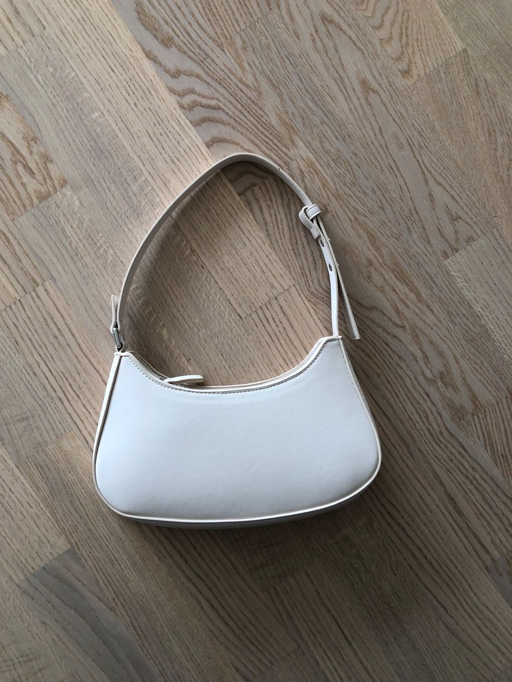 Mango Taschen für Damen: MANGO Schultertasche beige – Neu (gemäss Beschreibung) aus Zürich von sel_w5sd