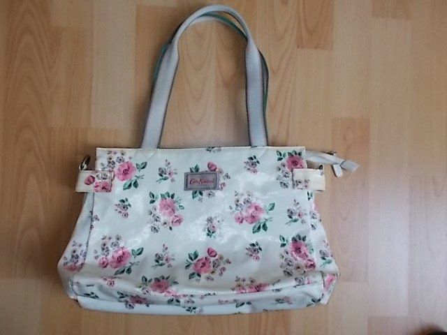 Borse da donna: 2 Cath Kidston Taschen – Usato da Chexbres venduto da indi03 3