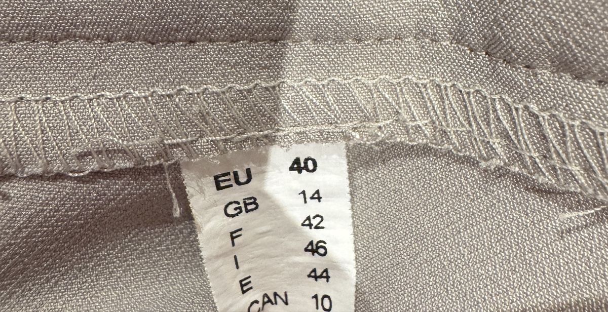 Hosen: Hose, 40, grau – Gebraucht aus St. Gallen von Cagliari2015 3