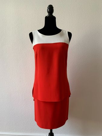 AKRIS: Neues rotes Top, 38, mit Kaufetikette NP 440.00