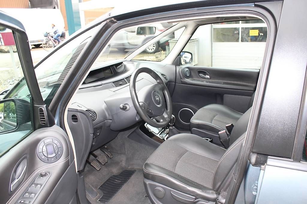 Automobili: Renault Espace 2.0 T - 7-Plätzer – Usato da Leibstadt venduto da Vale464646 2