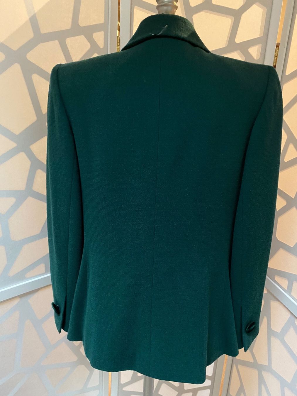 Giacche: Vintage classy wool green jacket. EUR44 – Usato da Grund b. Gstaad venduto da PlageNeige 4