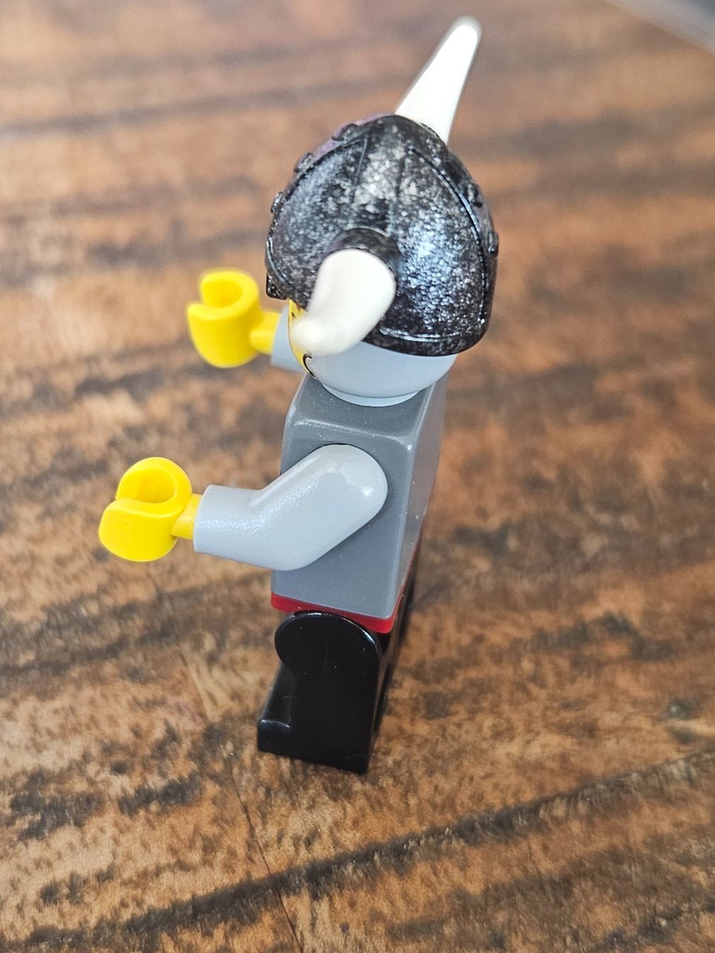 Lego Kit di costruzioni: lego figurine vikings vik003 Viking Warrior 4c – Usato da Confignon venduto da Ecrofigs 3