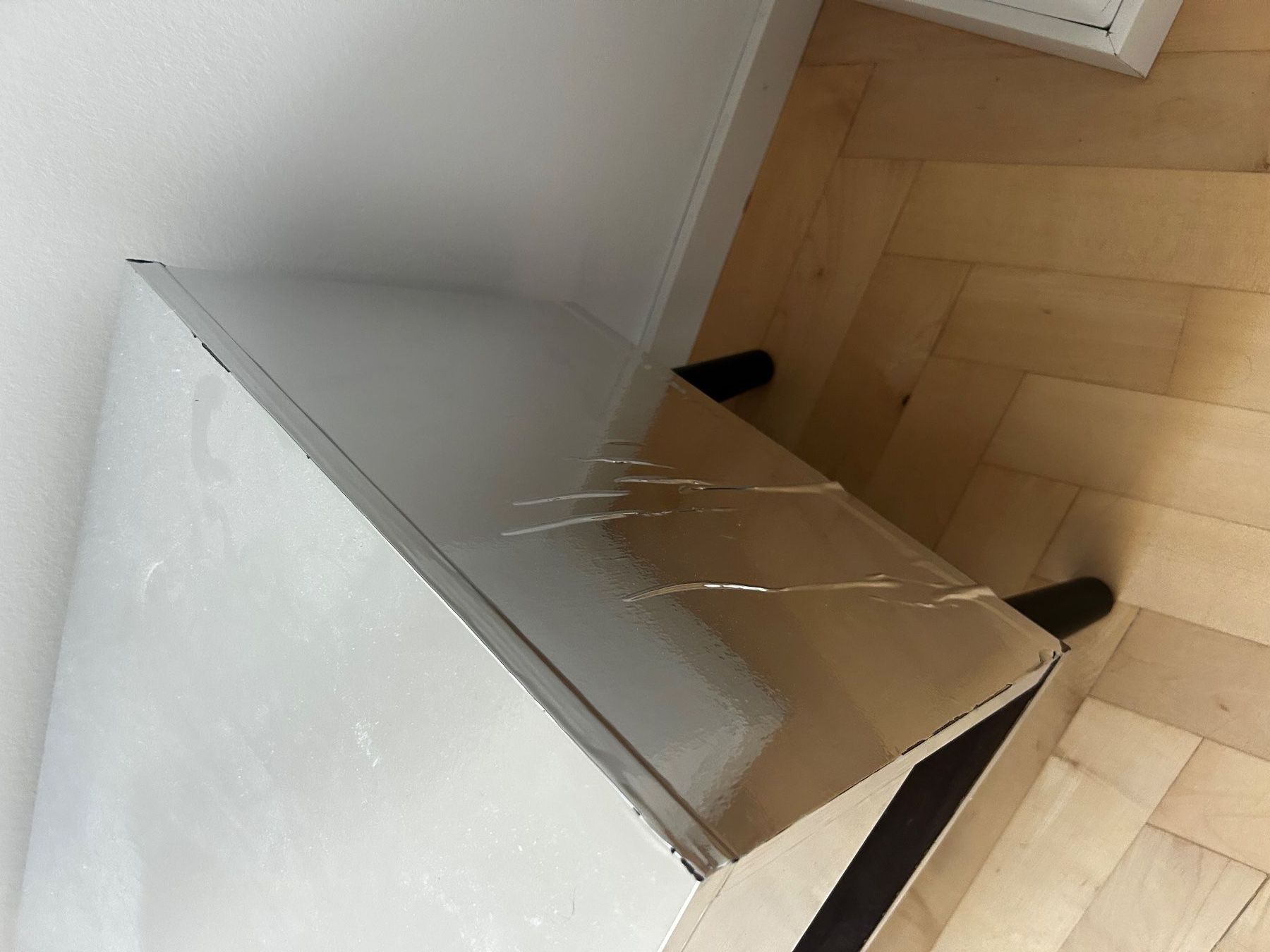 Nachttische: Zwei silberne Nachttische – Gebraucht aus Zürich von hen_f5kl 3