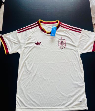 Spanien Trikot Grösse L *NEU* Fussball WM Jersey Shirt