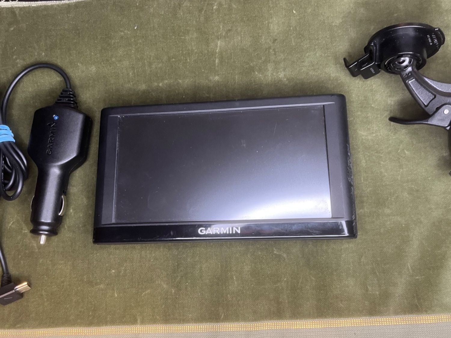 Garmin Navigatori: Garmin DriveSmart Nüvi 66 LMT – Usato da Magden venduto da Hornet2