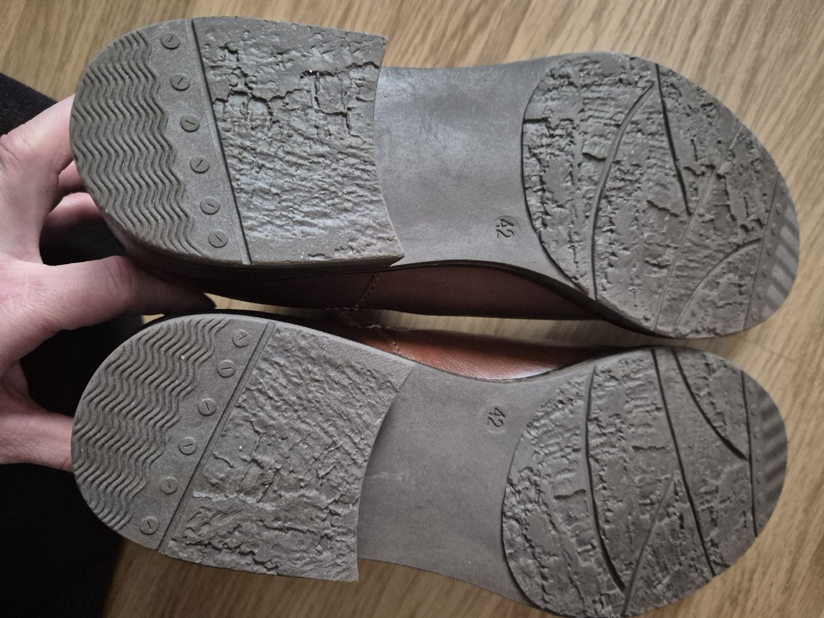 Scarpe da donna: Braune Stiefeletten Gr. 42 – Usato da Langenthal venduto da Polarisstern 5