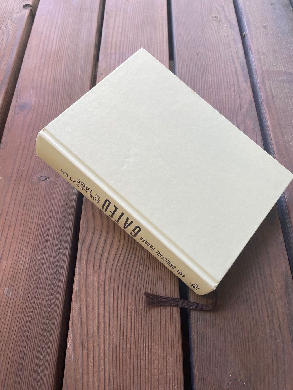 Libri: Gated - Die letzten 12 Tage – Usato da Bern venduto da cadfarett