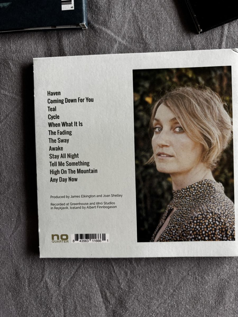 CDs: Joan Shelley CD Bundle – D'occasion à Zürich par CallMeAppetite 4