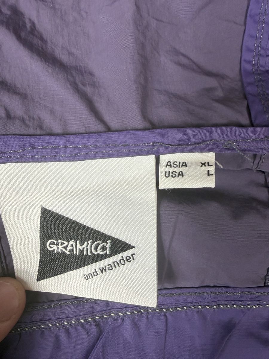 Gramicci Giacche: Veste Coupe-vent Gramicci x and wander Gorpcore Violet - L – Nuovo (secondo la descrizione) da Hauterive NE venduto da Leo_o 7
