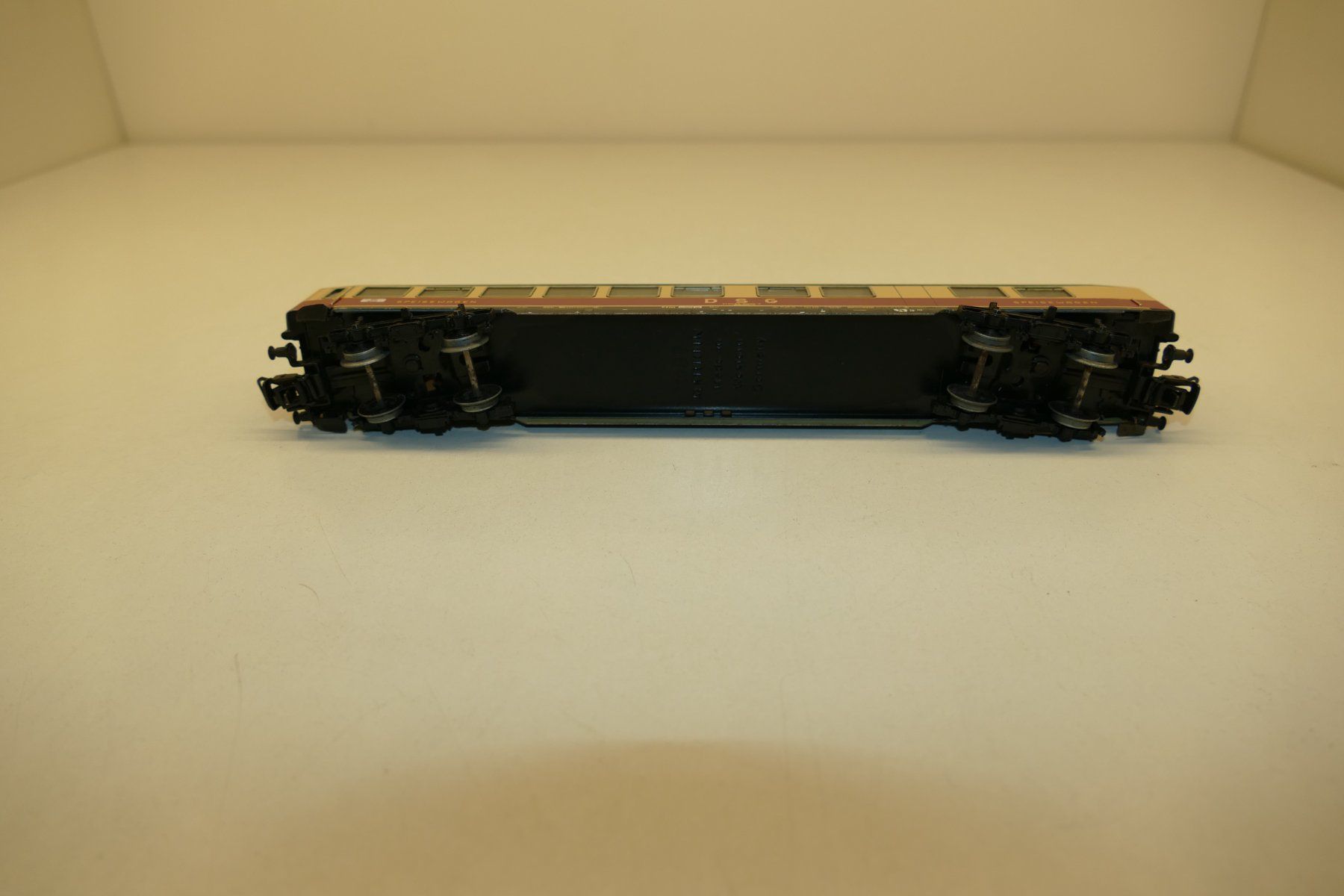 Märklin Modellini di ferrovie: Märklin H0: DB TEE/IC-Speisewagen – Usato da Niederhasli venduto da rail-duerst 5