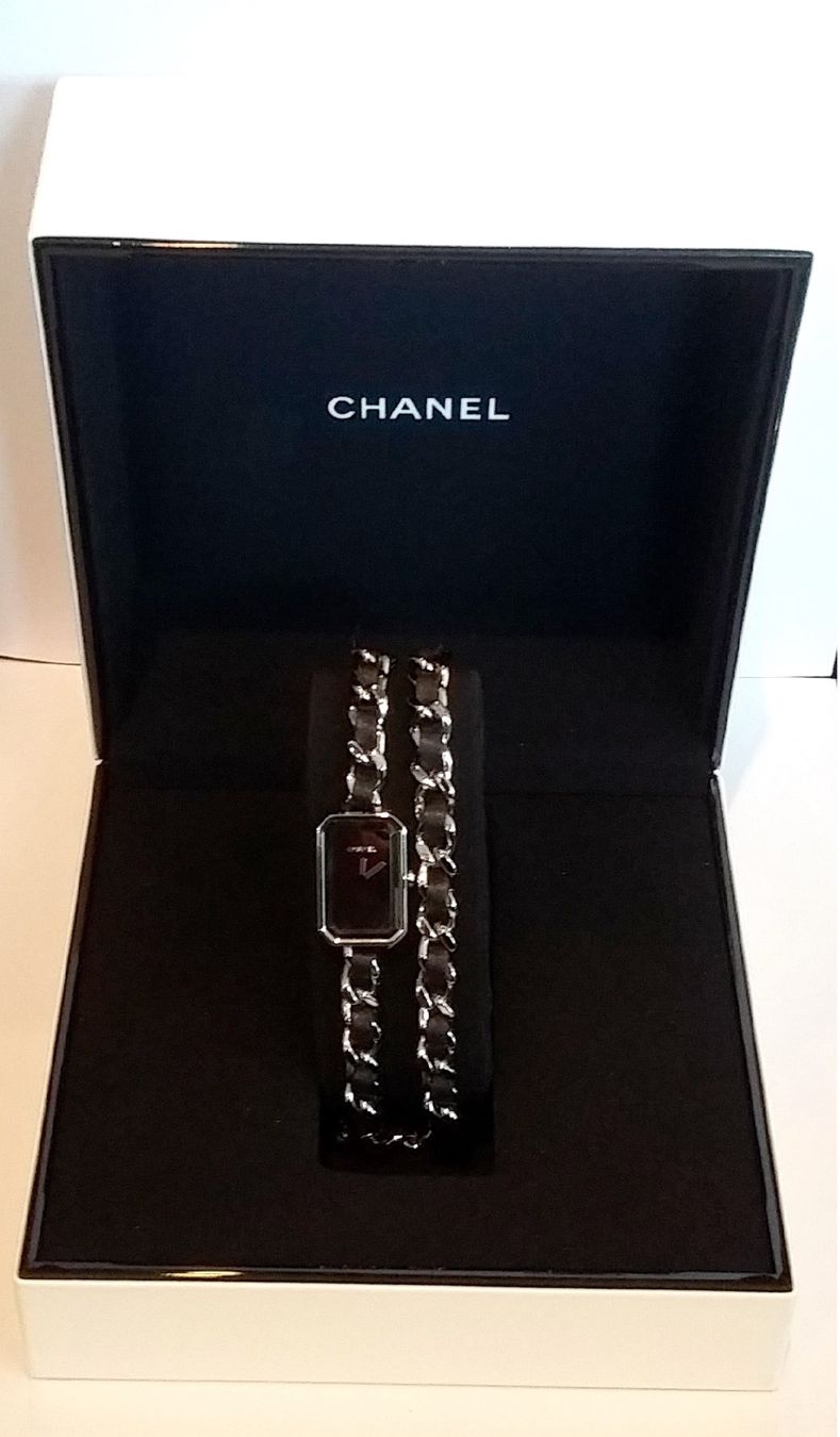 Chanel Orologi: Chanel Premier Triple Band Gr.M – Nuovo e nell'imballaggio originale da Triesen venduto da hor_6kx9