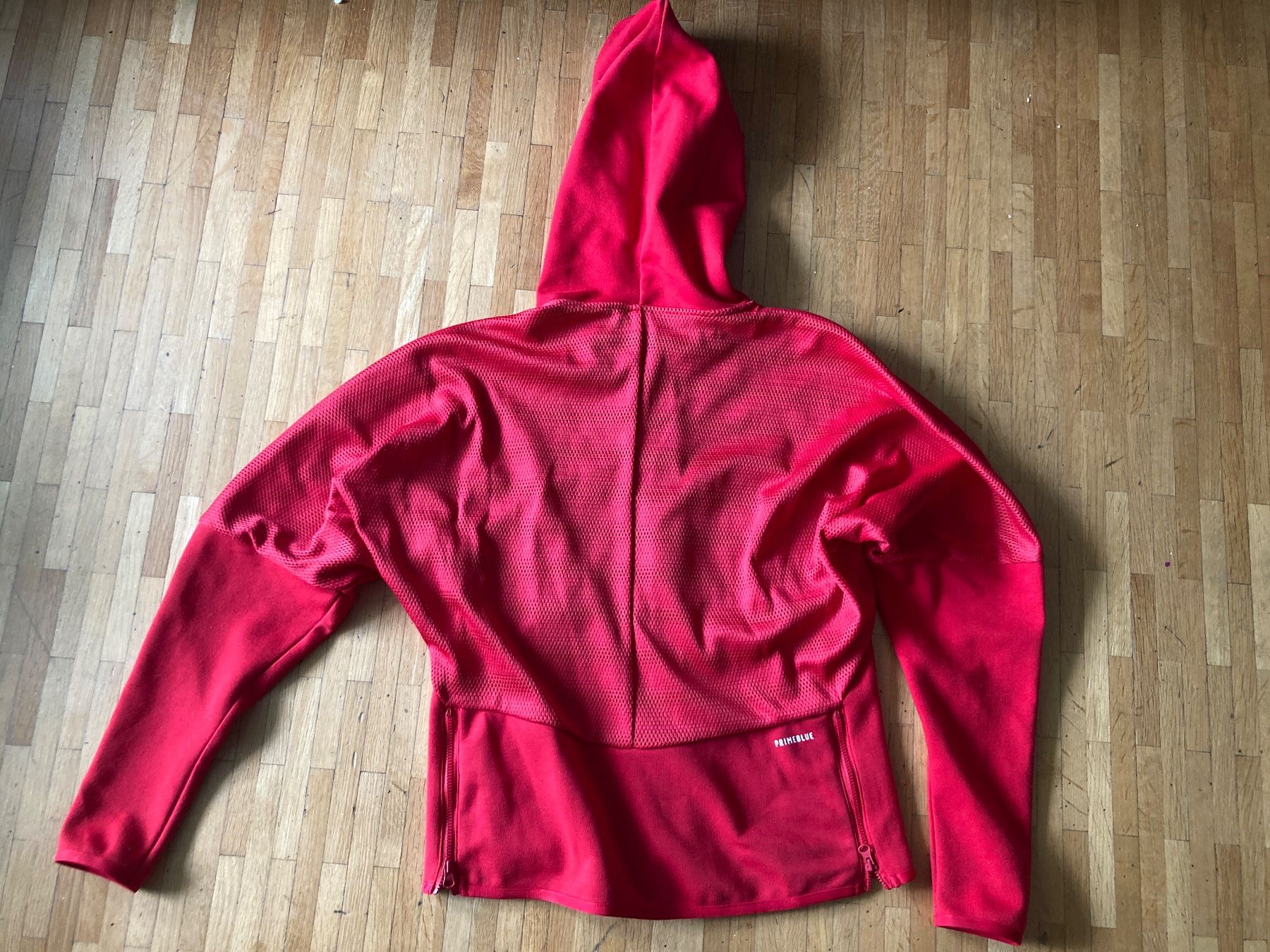 Adidas Giacche: Trainer Jacke Adidas Primeblue – Usato da Tagelswangen venduto da Bomu 1