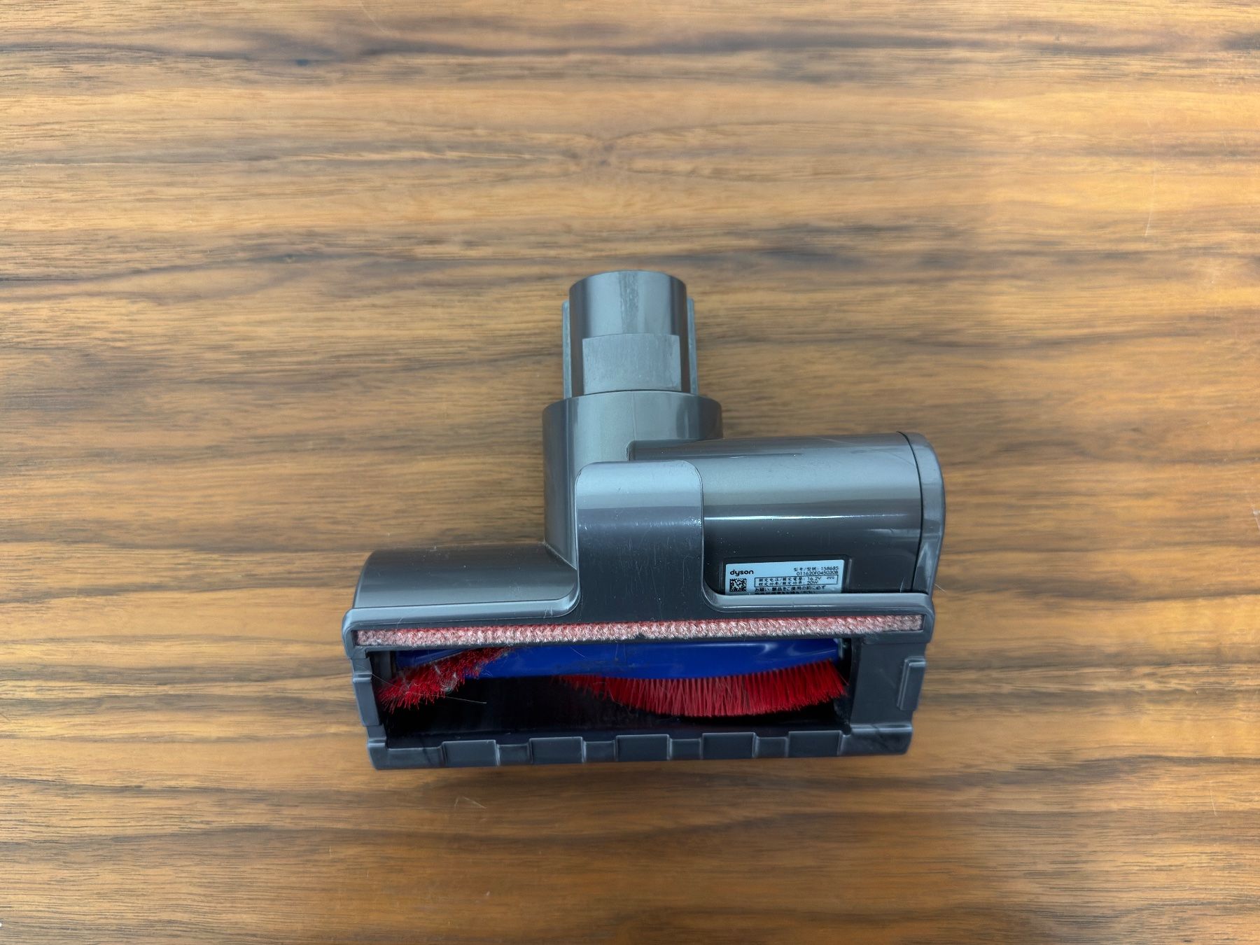 Dyson Aspirateurs & Accessoires: Dyson V8 Absolute – D'occasion à Luzern par me9_9h8x 9