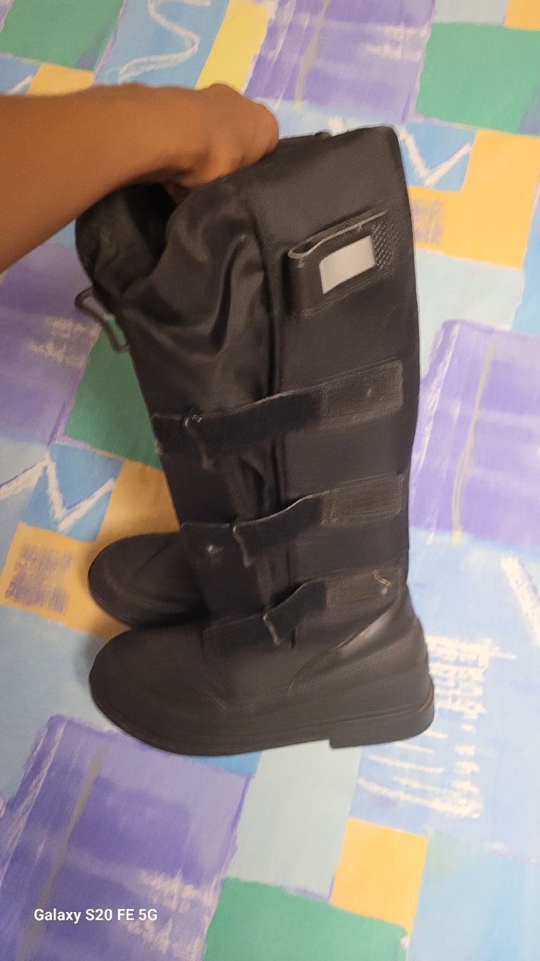 Scarpe da uomo: bottes 👢 hipismo  – Usato da collonges venduto da marlene.carlos