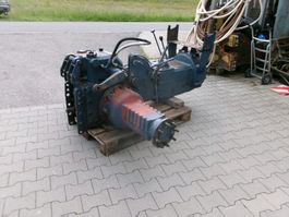 Lamborghini -Traktor  Getriebe / Hinterachs / Hubwerk  R 904