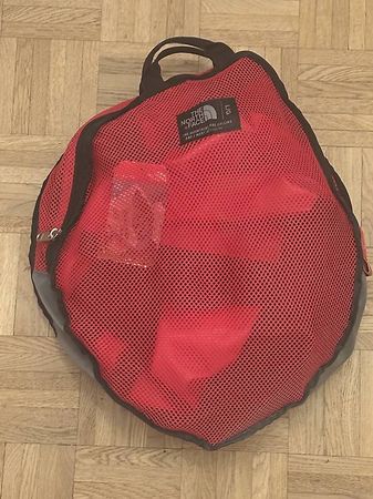 The North Face Base Camp Duffel 95L  neuf avec étiquette