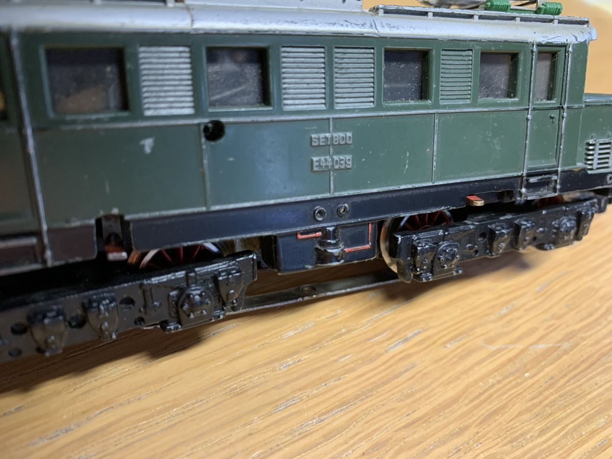 Märklin Modellini di ferrovie: Märklin E 44 der DB , SET 800 gebraucht ,Nr.H80 – Usato da Winden venduto da EmilNeu 9