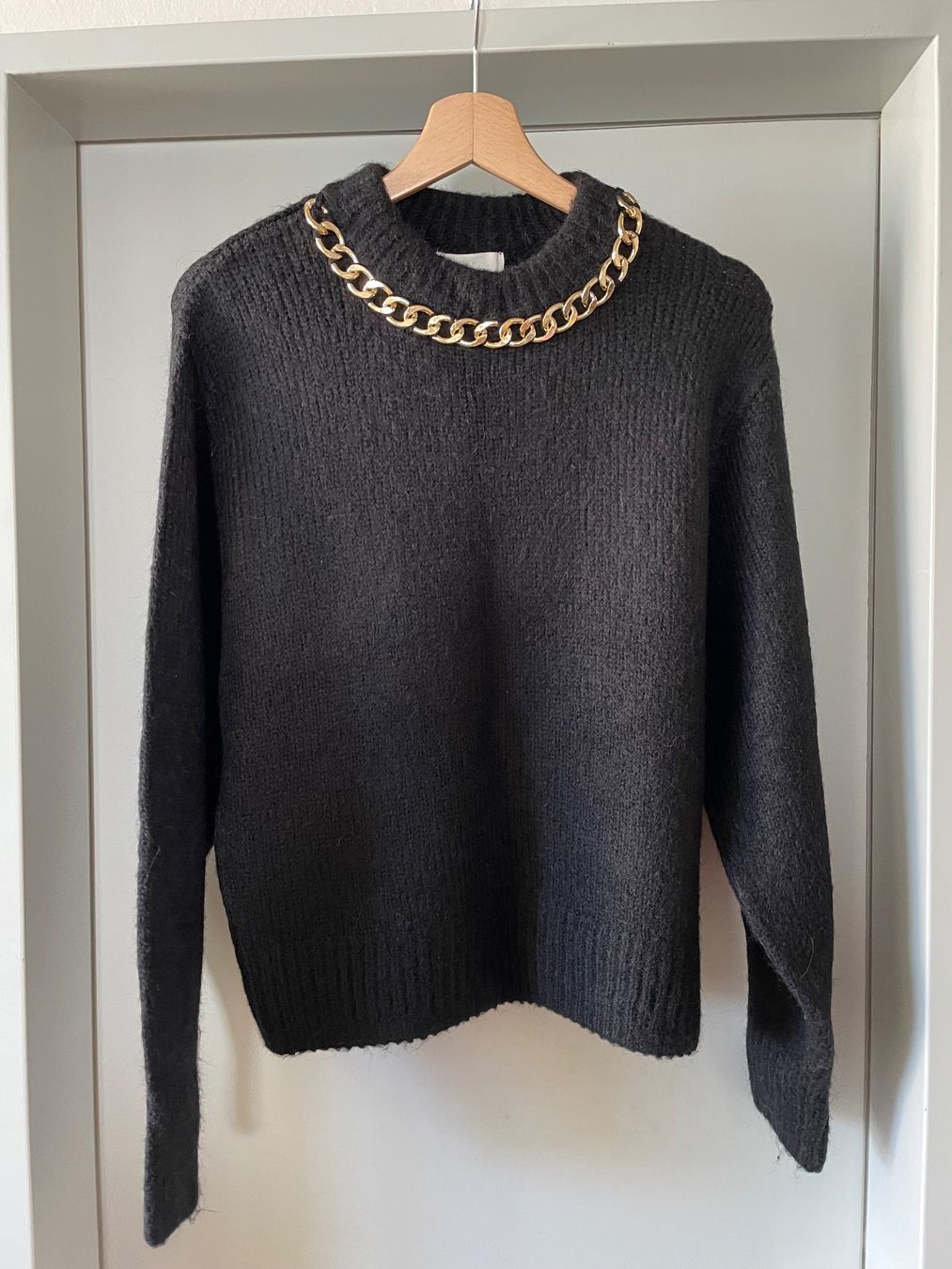 H&M Pulls & Sweat-shirts: H&M Chain Pullover – Neuf (Voir description) à Dübendorf par VSAngel