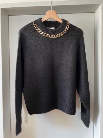 H&M Chain Pullover
