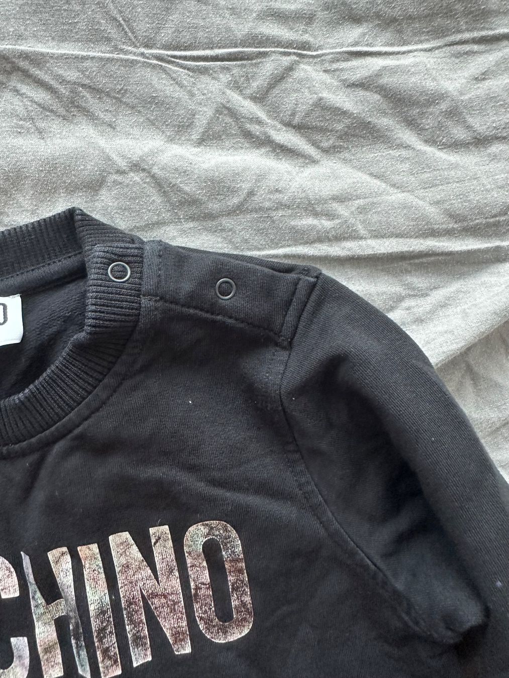 Moschino Maglioni & Felpe: Moschino Sweatshirt – Usato da Dürrenroth venduto da tvy_bh56 2