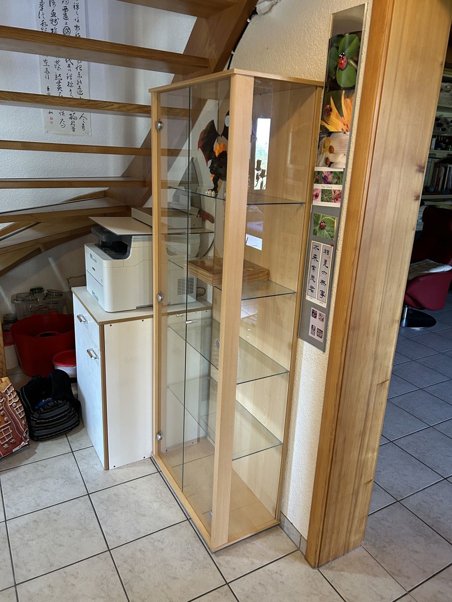 Vitrinen: Glasvitrine – Gebraucht aus Zäziwil von Nmarcello 2