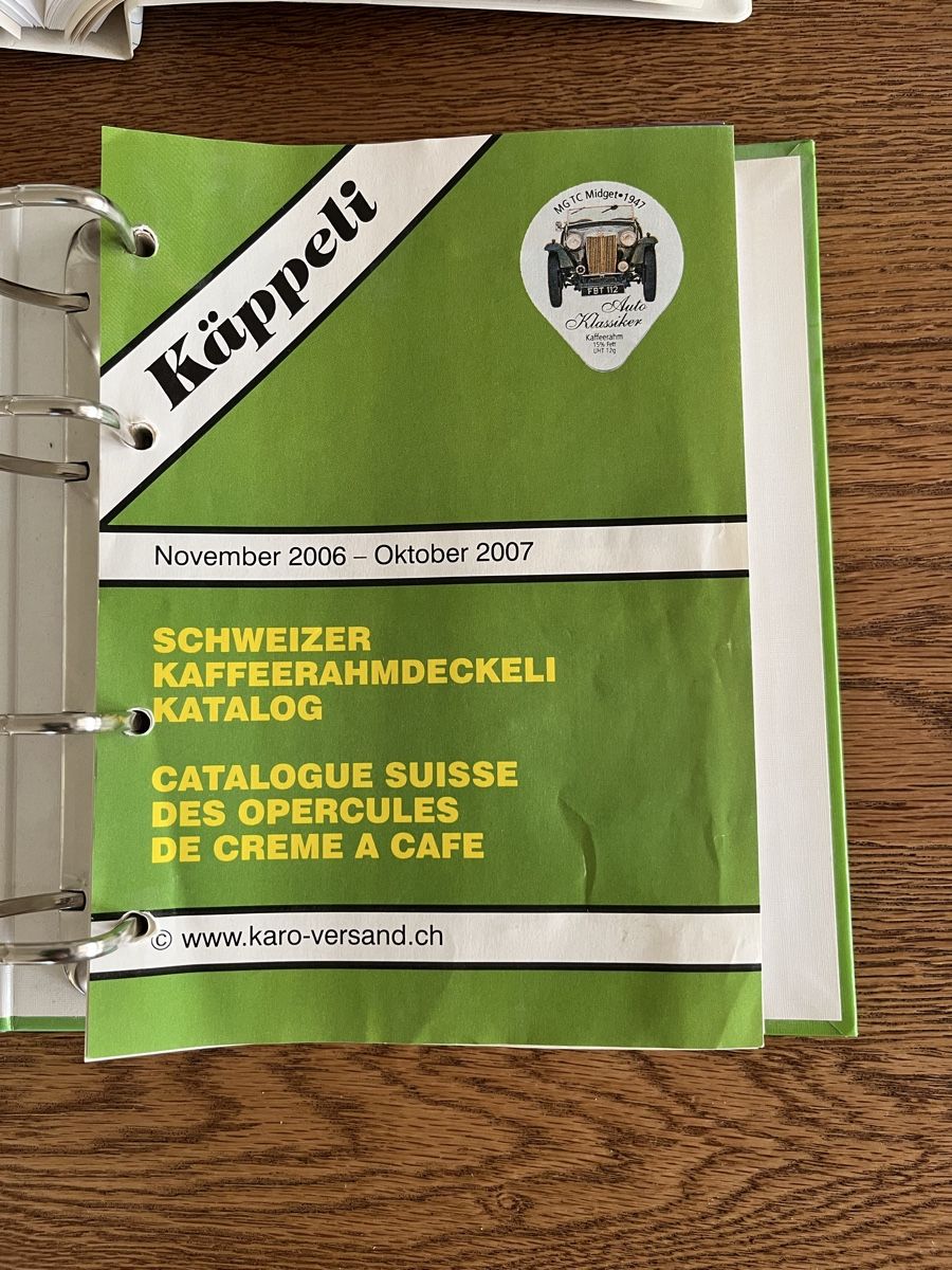Coperchi dei cremini per caffè: Kaffeerahmdeckeli Kataloge  – Nuovo (secondo la descrizione) da Schliern b. Köniz venduto da medion3098 1