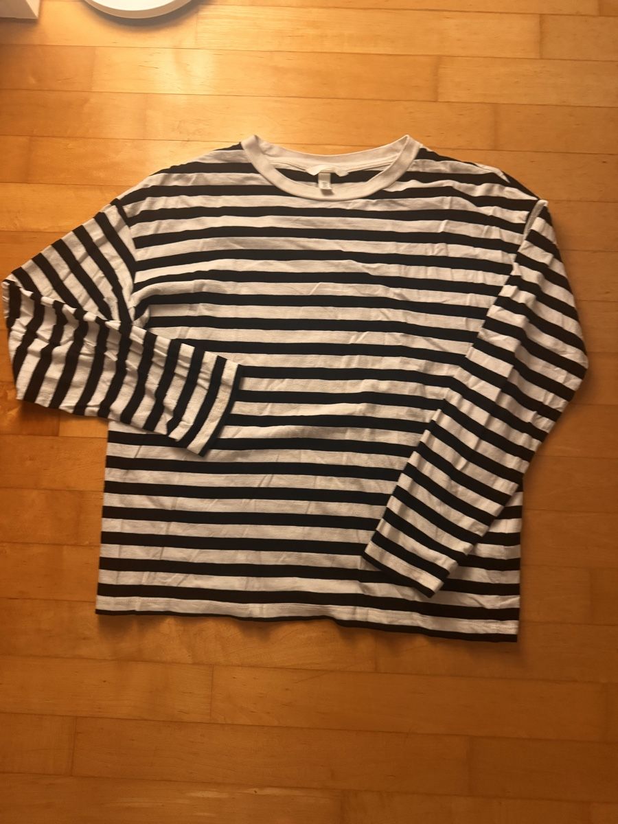 H&M Top: Langarmshirt gestreift h&m – Usato da Klosters venduto da jewelsy