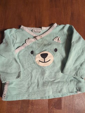 Süsser Baby-Pulli mit Bärenmotiv, Grösse 74/80