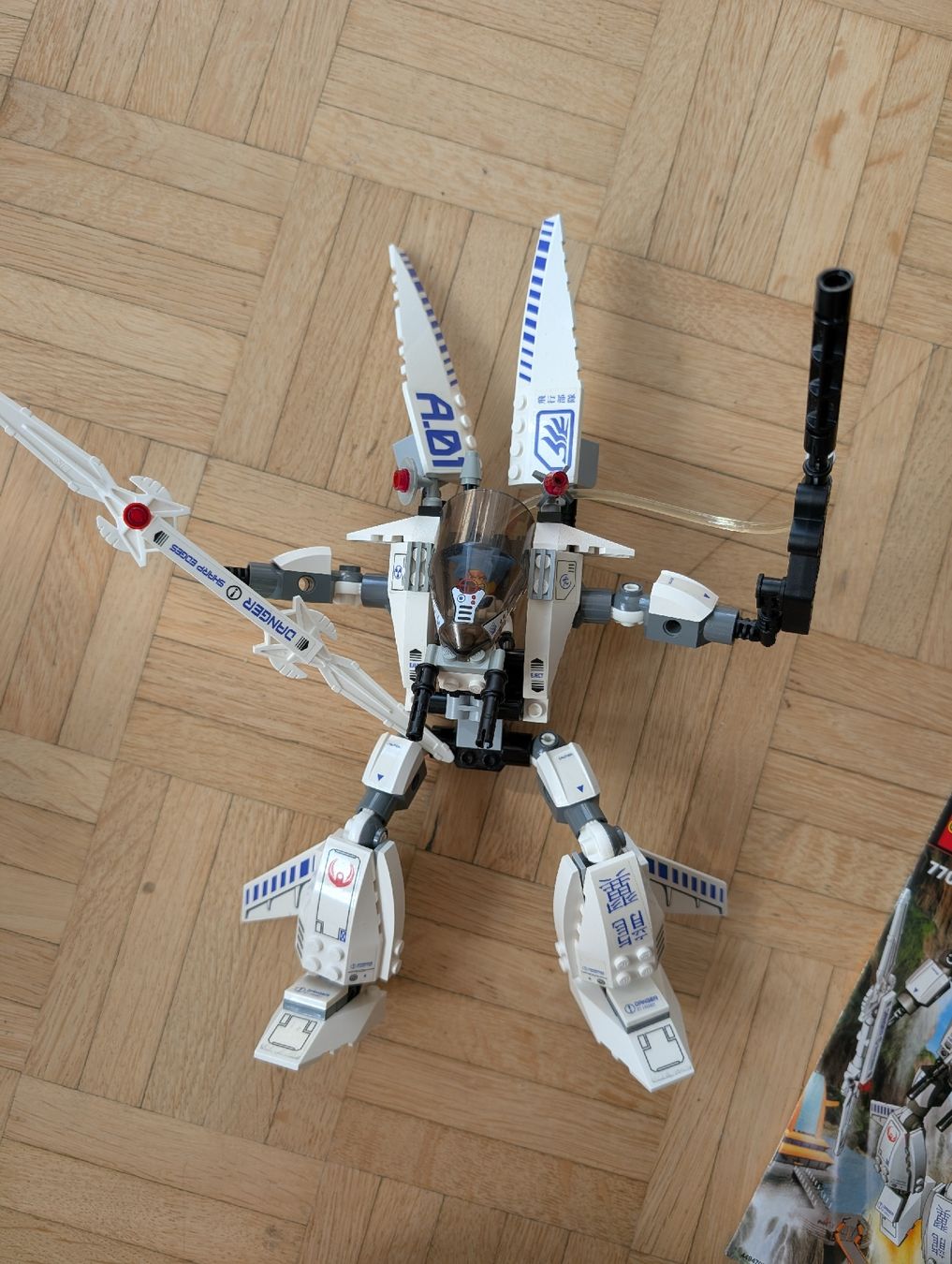 Lego Jeux de construction: Lego Exo-Force 7700 and 7703 – D'occasion à Neuchâtel par lynne_mo 3