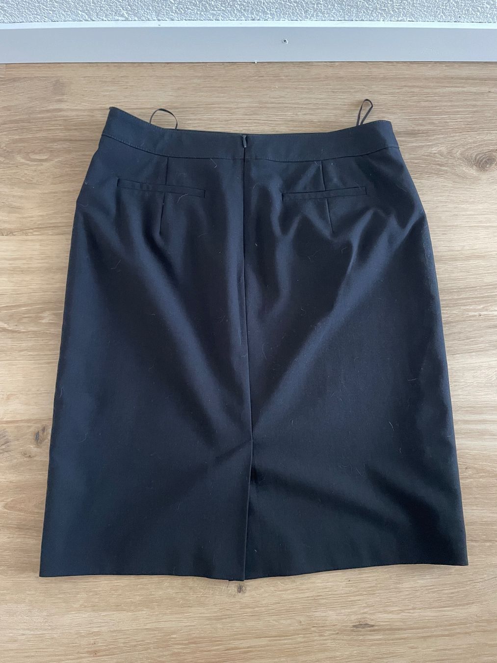 Esprit Gonne: Esprit Collection Bleistiftrock, Gr. 38, Schwarz top! – Nuovo (secondo la descrizione) da Volketswil venduto da n_r_5gdf 3