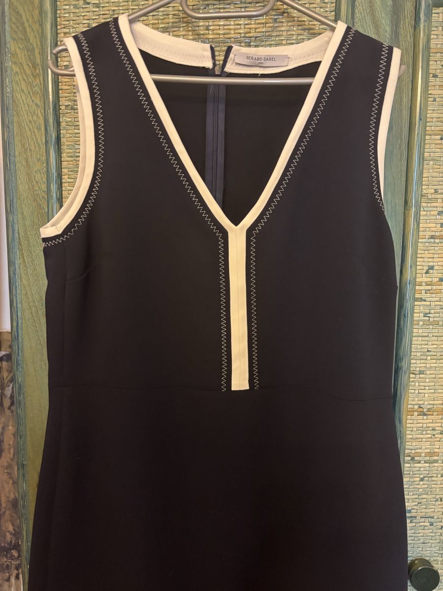 Gérard Darel Kleider: Robe Gérard Darel bleue et blanc chic, Taille 40 – Neu (gemäss Beschreibung) aus Genève von ati_tj8f 3