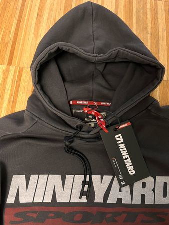 Nineyard Sports Oversize Hoodie grösse M neu und OVP