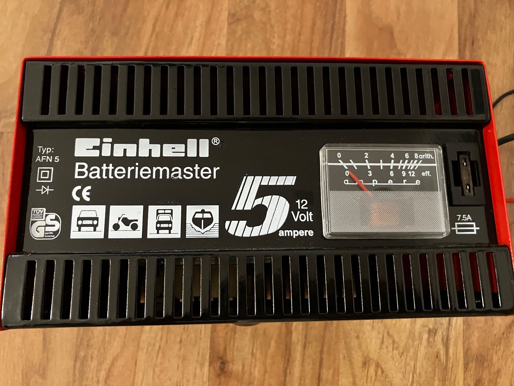 Einhell Caricabatterie: Batterieladegerät – Nuovo (secondo la descrizione) da Matten b. Interl venduto da aemt