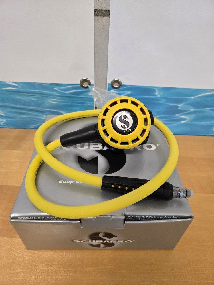 Scubapro Respiratori & Giubbotti: Scubapro R195 OCTOPUS - Der ideale Octopus. – Nuovo e nell'imballaggio originale da Oetwil an der Limmat venduto da Doublecheck