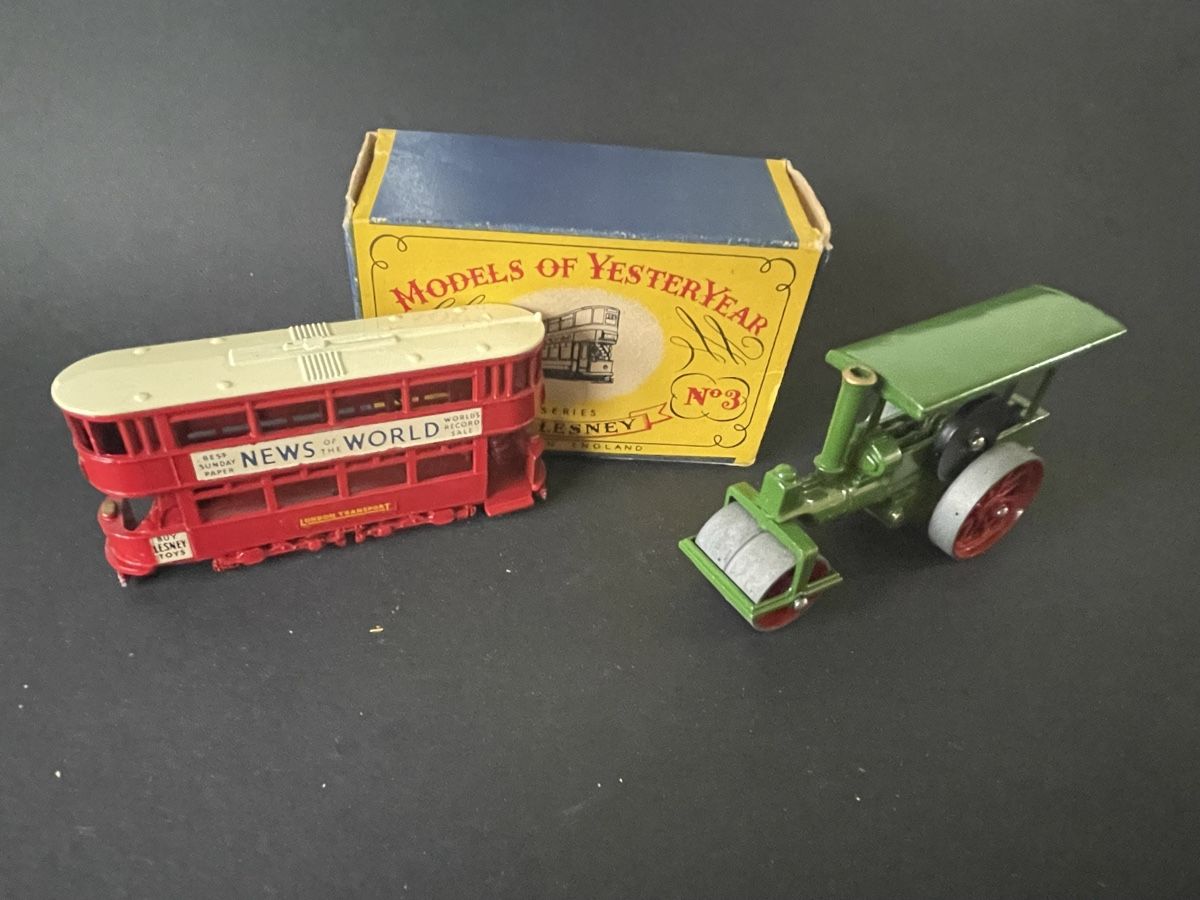 Lesney Spielzeuge: Modellautos Yesteryear Set 10 Stk. mit Originalboxen – Gebraucht aus Känerkinden von Naebedra 9