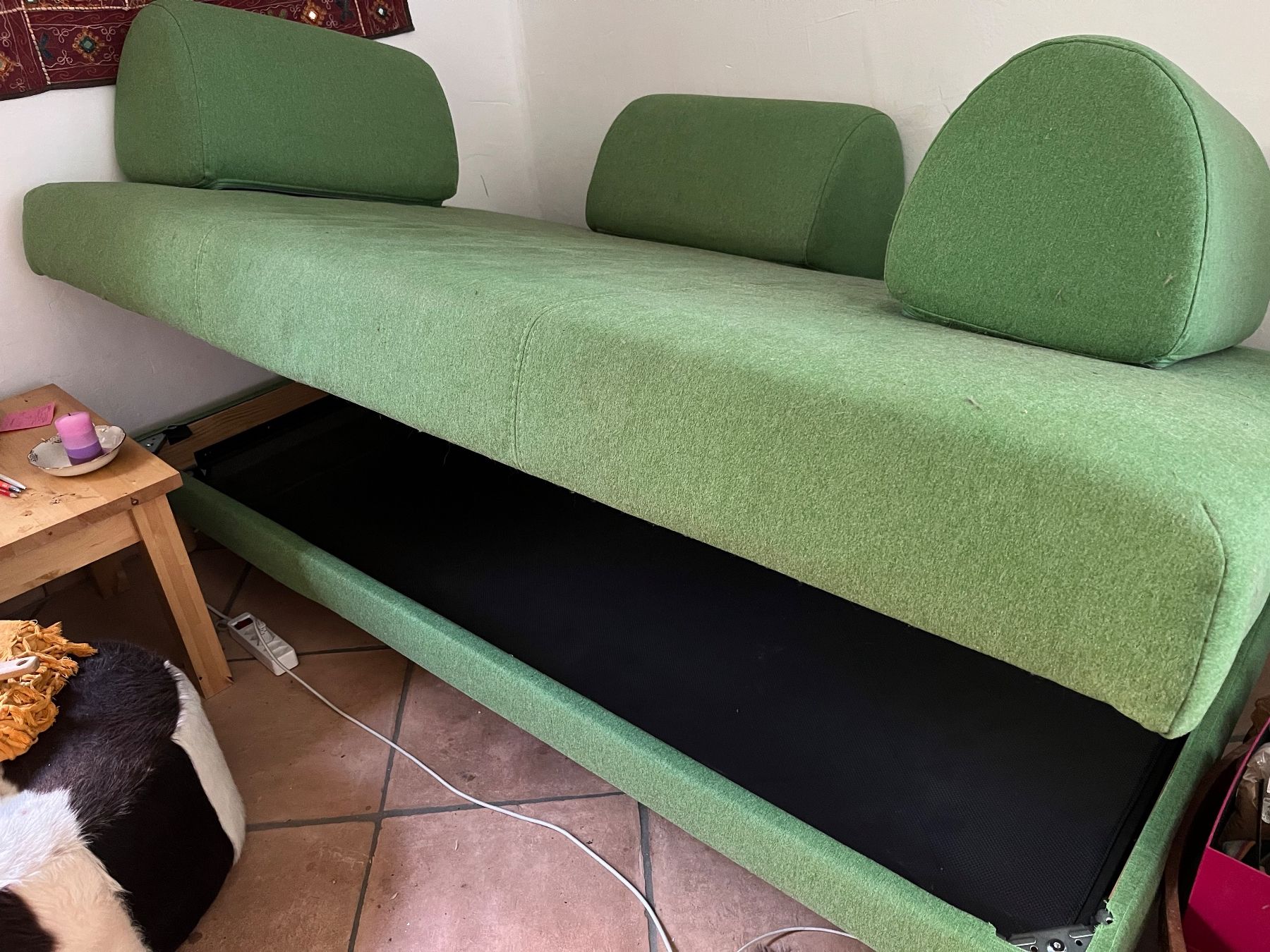 Sofas: Bettsofa, sehr gut erhalten – D'occasion à Nennigkofen par cha_8dgw 1