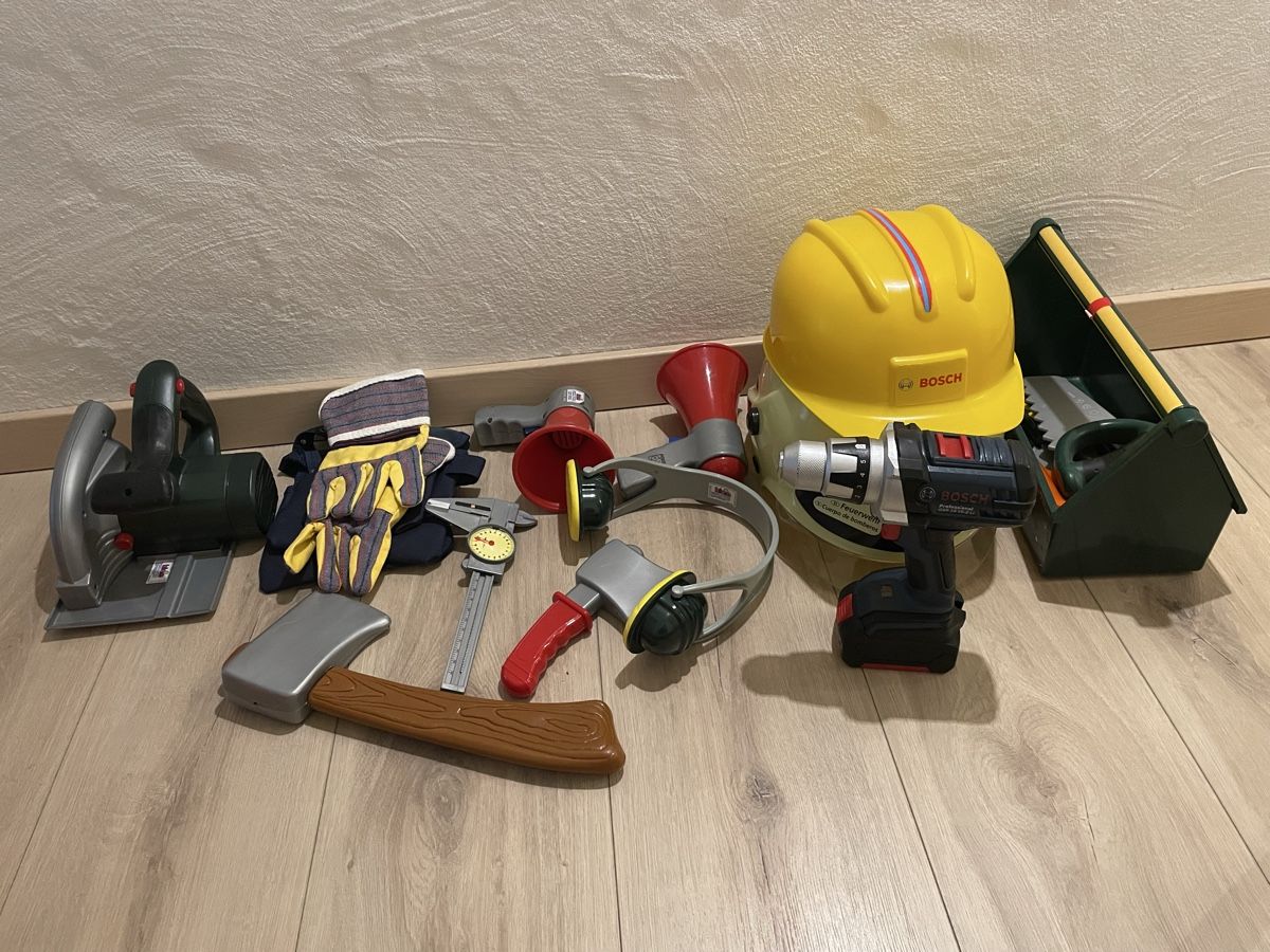 Giocattoli: Handwerker-& Feuerwehrspielzeug – Usato da Wettswil venduto da Tamara9390
