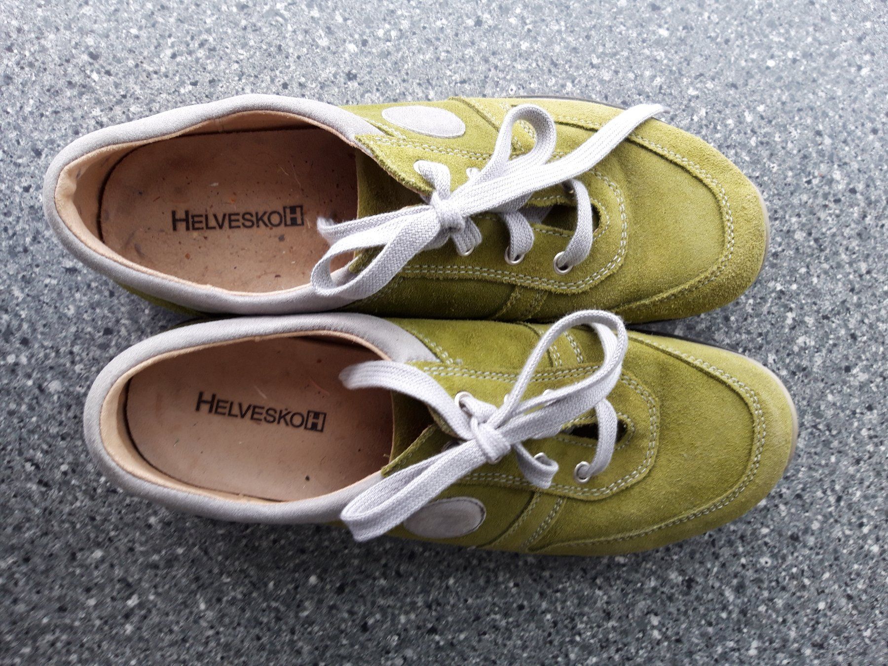 Helvesko Damenschuhe: Helvesko Freizeitschuhe Veloursleder Damen – Neu (gemäss Beschreibung) aus Neuenhof von Jimba