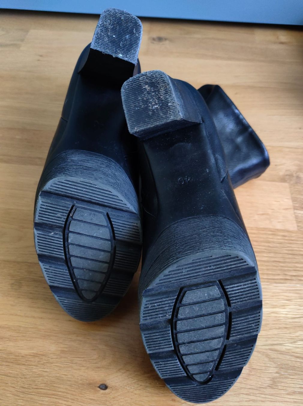 Scarpe da donna: Stiefeletten, Marco Tozzi, schwarz, Grösse 40 – Usato da Bern venduto da ElisaMag 3
