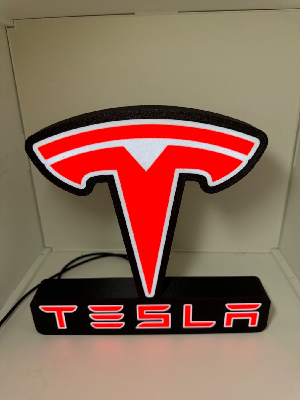 Lampade: Lightbox lumière led Tesla – Nuovo (secondo la descrizione) da Vicques venduto da PAMB3D