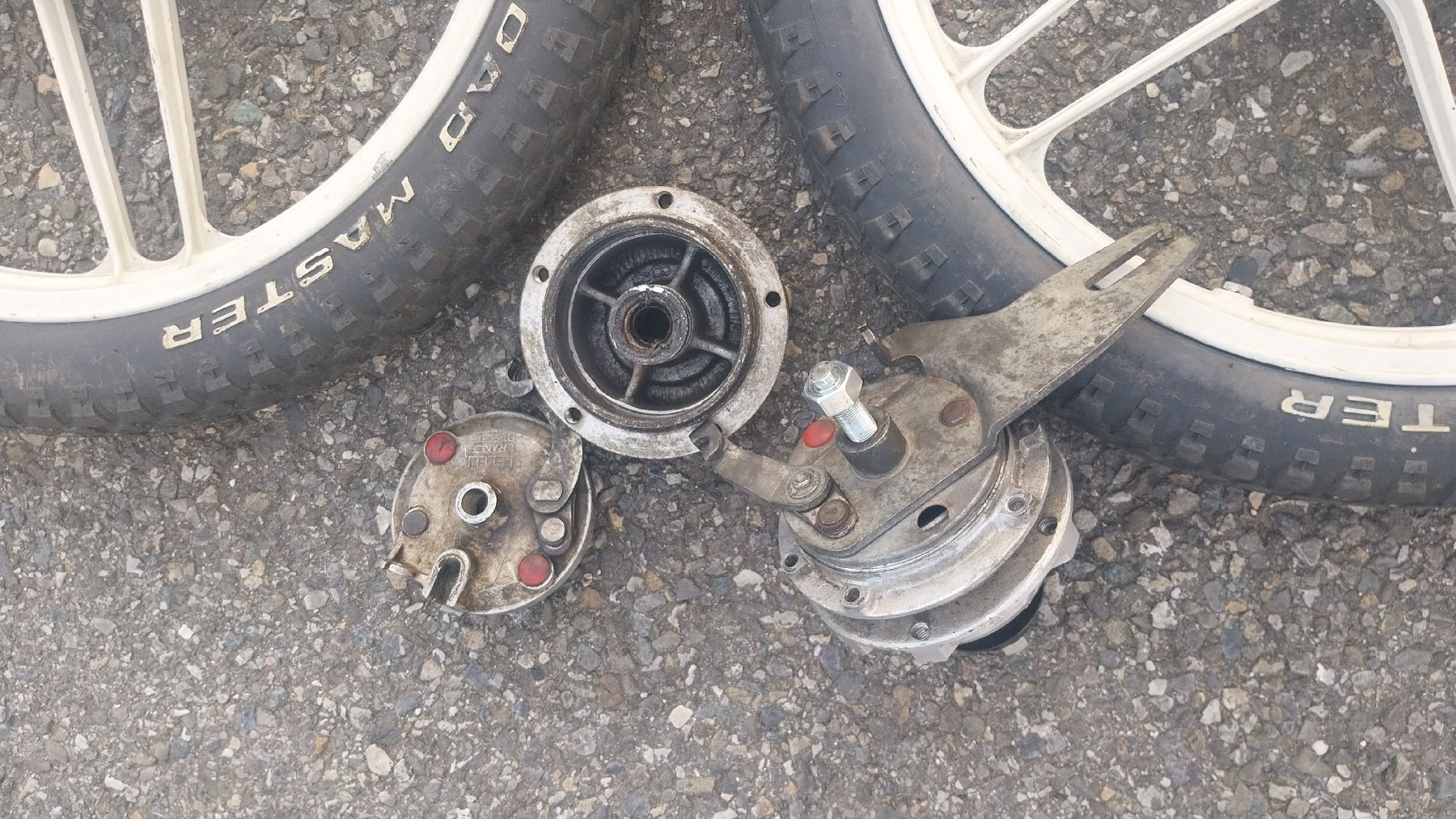 Puch Parti ricambio per ciclomotori: Jantes 17 pouces – Usato da chatelaine venduto da the_l5wf
